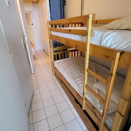 Apartment T2 Climatise Avec Piscine, Tennis Et Parking A 200 M Des Plages - Fr-1-316-96 *